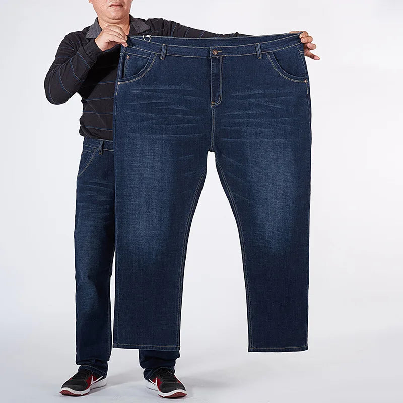 جينز رجالي واسع (10XL): بنطلون دنيم عصري بمقاسات كبيرة